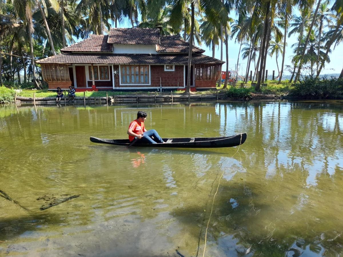 Riverlap Homestay Nīleshwar Dış mekan fotoğraf